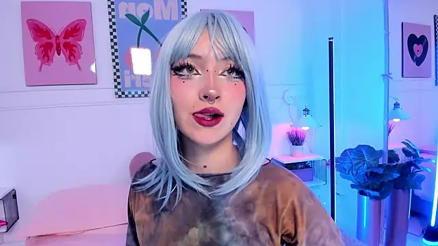 Zoe Lynch  online show from 18, 1, 2026