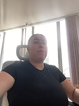 Zoey thompson online show from 20, 3, 2026