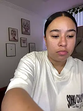 Zoey thompson online show from 12, 6, 2026