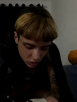 virtualgirlbr online show from 28, 10, 2025