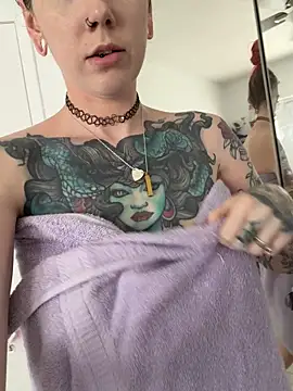 alexaann561 online show from 21, 4, 2026