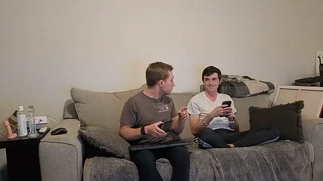 Drakerileyxxx online show from 15, 3, 2026