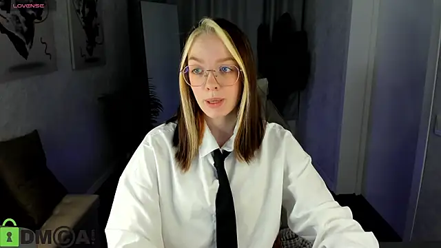 R0cket bunny online show from 15, 4, 2026
