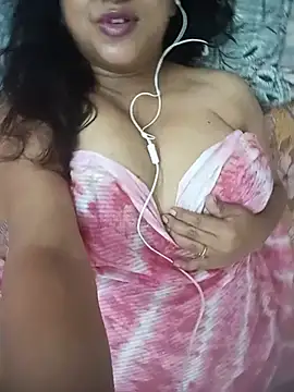 Snapshot of sweet_jenni chatting on 14, 7, 2026 sweet jenni online show from 14, 7, 2026