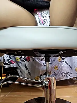 Nail Yummy online show from 16, 12, 2025