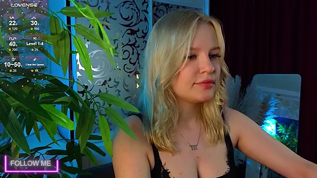 Mila Lioness online show from 19, 9, 2025