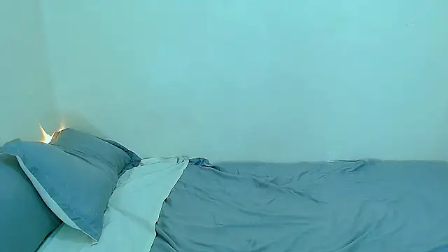 mikhaylahanderson online show from 15, 12, 2025