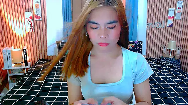 Snapshot of mikhaylahanderson chatting on 19, 11, 2025 mikhaylahanderson online show from 19, 11, 2025