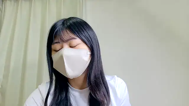 Snapshot of 0p-saki-p0 chatting on 7, 7, 2026 0p-saki-p0 online show from 7, 7, 2026