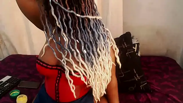 curvydarckcohocolate online show from 16, 5, 2026