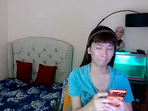 ShantalFoxxy  online show from 21, 3, 2026