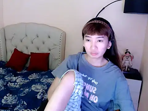 ShantalFoxxy  online show from 26, 5, 2026
