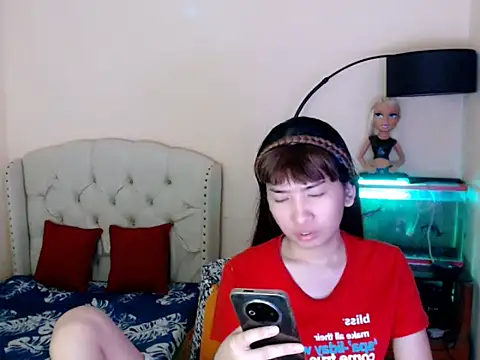 ShantalFoxxy  online show from 28, 3, 2026