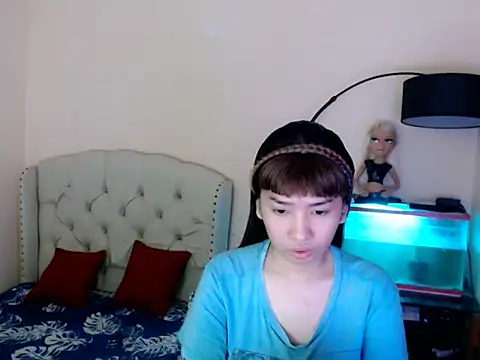 ShantalFoxxy  online show from 10, 3, 2026