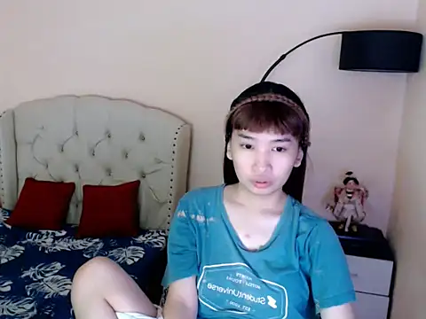 Snapshot of ShantalFoxxy_ chatting on 21, 7, 2026 ShantalFoxxy online show from 21, 7, 2026