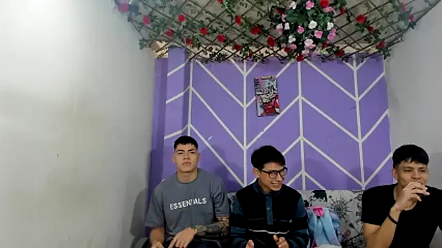 lau and boys18 online show from 14, 11, 2025