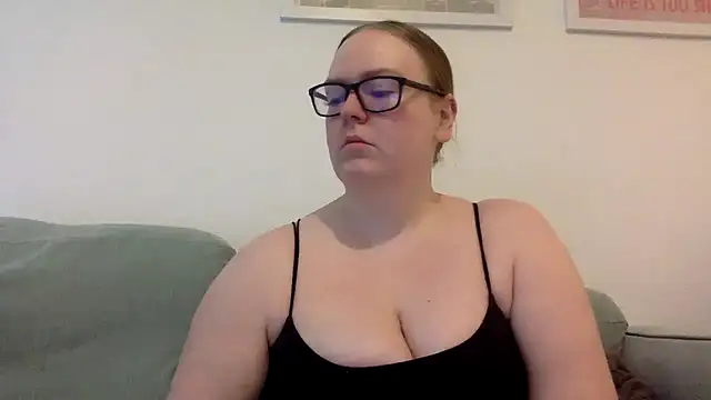 Snapshot of gracelovesxx chatting on 14, 5, 2026 gracelovesxx online show from 14, 5, 2026