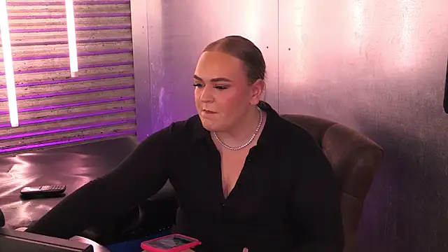 Snapshot of gracelovesxx chatting on 5, 6, 2026 gracelovesxx online show from 5, 6, 2026