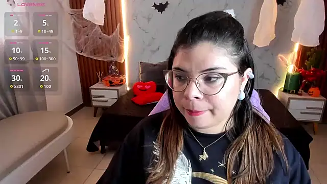 shasha bloom online show from 28, 10, 2025