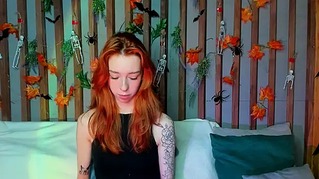 Lori Williams online show from 5, 11, 2025