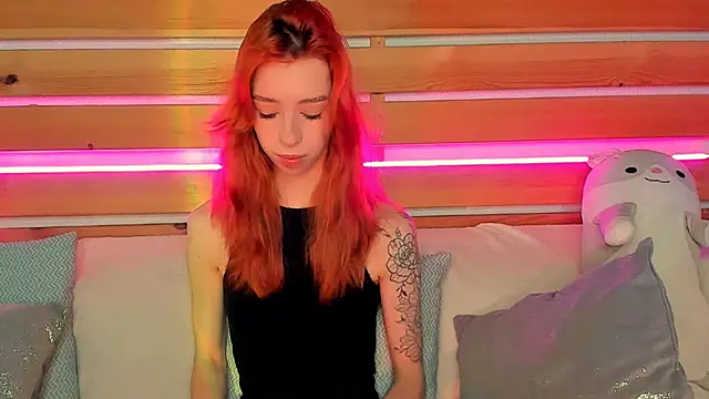 Lori Williams online show from 9, 10, 2025