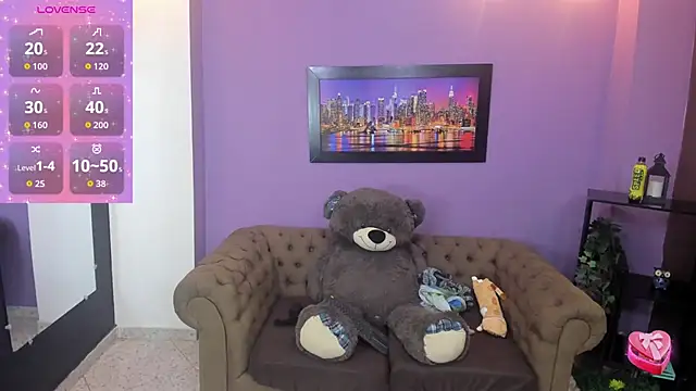 Snapshot of angelita_martins chatting on 18, 10, 2025 angelita martins online show from 18, 10, 2025