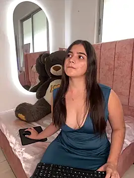 salomecute21 online show from 1, 11, 2025