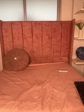 salomecute21 online show from 11, 2, 2026