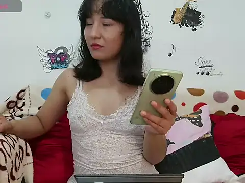 Snapshot of Natzu_Choi chatting on 18, 5, 2026 Natzu Choi online show from 18, 5, 2026