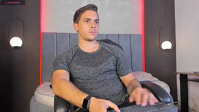 Liam walk  online show from 11, 2, 2026