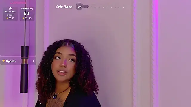 Snapshot of Cristal-Jonnes chatting on 18, 5, 2026 Cristal-Jonnes online show from 18, 5, 2026