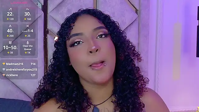 Snapshot of Cristal-Jonnes chatting on 6, 5, 2026 Cristal-Jonnes online show from 6, 5, 2026