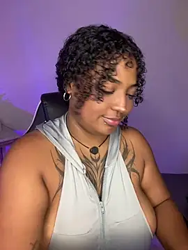 Snapshot of Cristal-Jonnes chatting on 28, 5, 2026 Cristal-Jonnes online show from 28, 5, 2026