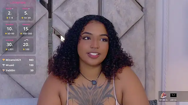 Snapshot of Cristal-Jonnes chatting on 28, 4, 2026 Cristal-Jonnes online show from 28, 4, 2026