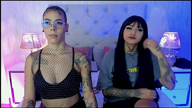 Pamelamiler   online show from 18, 4, 2026