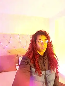 Pamelamiler   online show from 8, 1, 2026