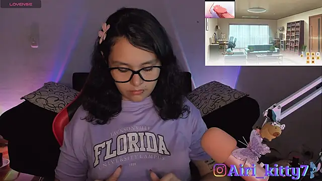 lila kitty81 online show from 13, 3, 2026