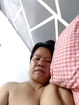 Snapshot of AsianbouncieGIRL chatting on 20, 7, 2026 AsianbouncieGIRL online show from 20, 7, 2026