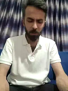 Snapshot of S-kt-et chatting on 24, 5, 2026 S-kt-et online show from 24, 5, 2026
