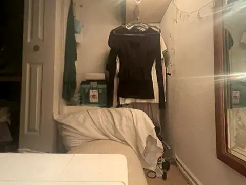 prettylilandrea online show from 10, 11, 2025