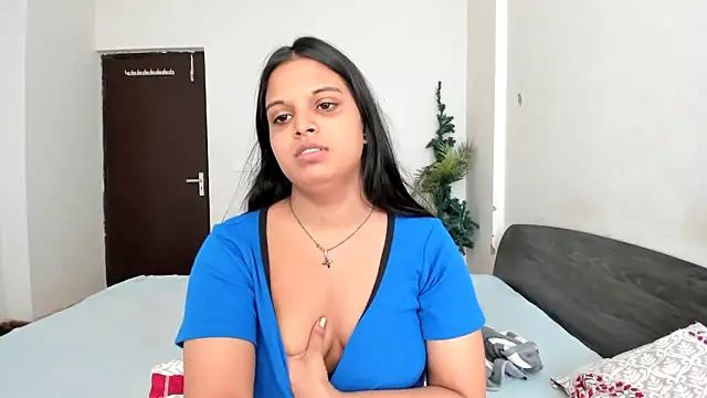 Snapshot of Maahhii_2 chatting on 12, 6, 2026 Maahhii 2 online show from 12, 6, 2026