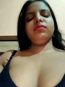 Snapshot of Maahhii_2 chatting on 26, 4, 2026 Maahhii 2 online show from 26, 4, 2026