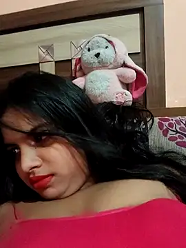 Snapshot of Maahhii_2 chatting on 18, 5, 2026 Maahhii 2 online show from 18, 5, 2026