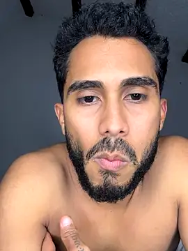 Snapshot of TU-MORENOO chatting on 30, 11, 2025 TU-MORENOO online show from 30, 11, 2025