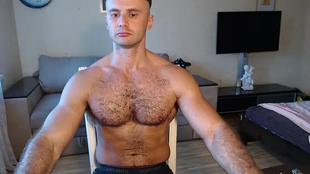 Snapshot of muscle_uncut chatting on 20, 9, 2025 muscle uncut online show from 20, 9, 2025