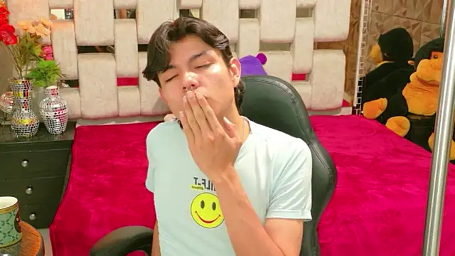 Snapshot of alandelrey57 chatting on 13, 2, 2026 alandelrey57 online show from 13, 2, 2026