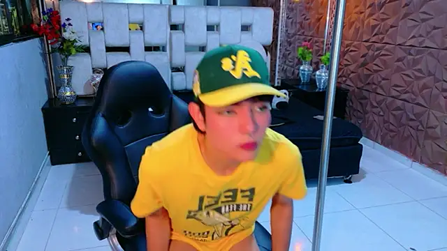 Snapshot of alandelrey57 chatting on 15, 1, 2026 alandelrey57 online show from 15, 1, 2026