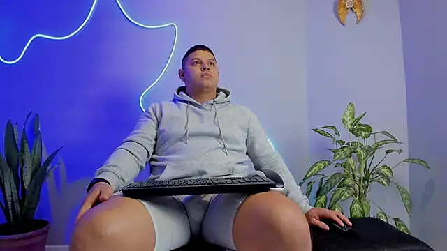 Maximus Steel online show from 13, 10, 2025