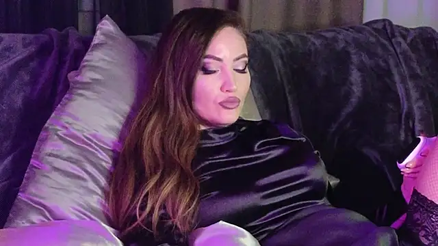 Snapshot of AliceJameson chatting on 15, 1, 2025 AliceJameson online show from 15, 1, 2025