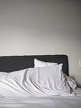 Cami Konor online show from 13, 11, 2025